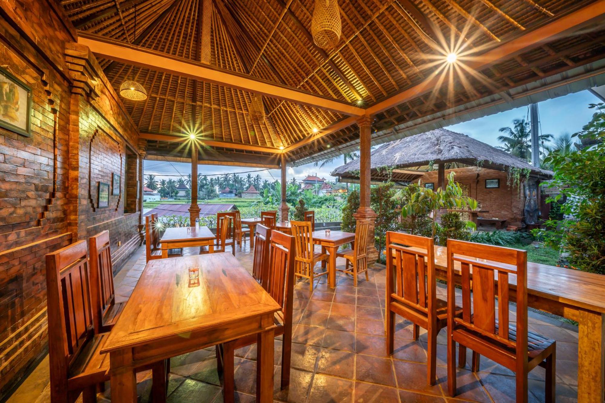 Hotel Uma Ubud Esterno foto