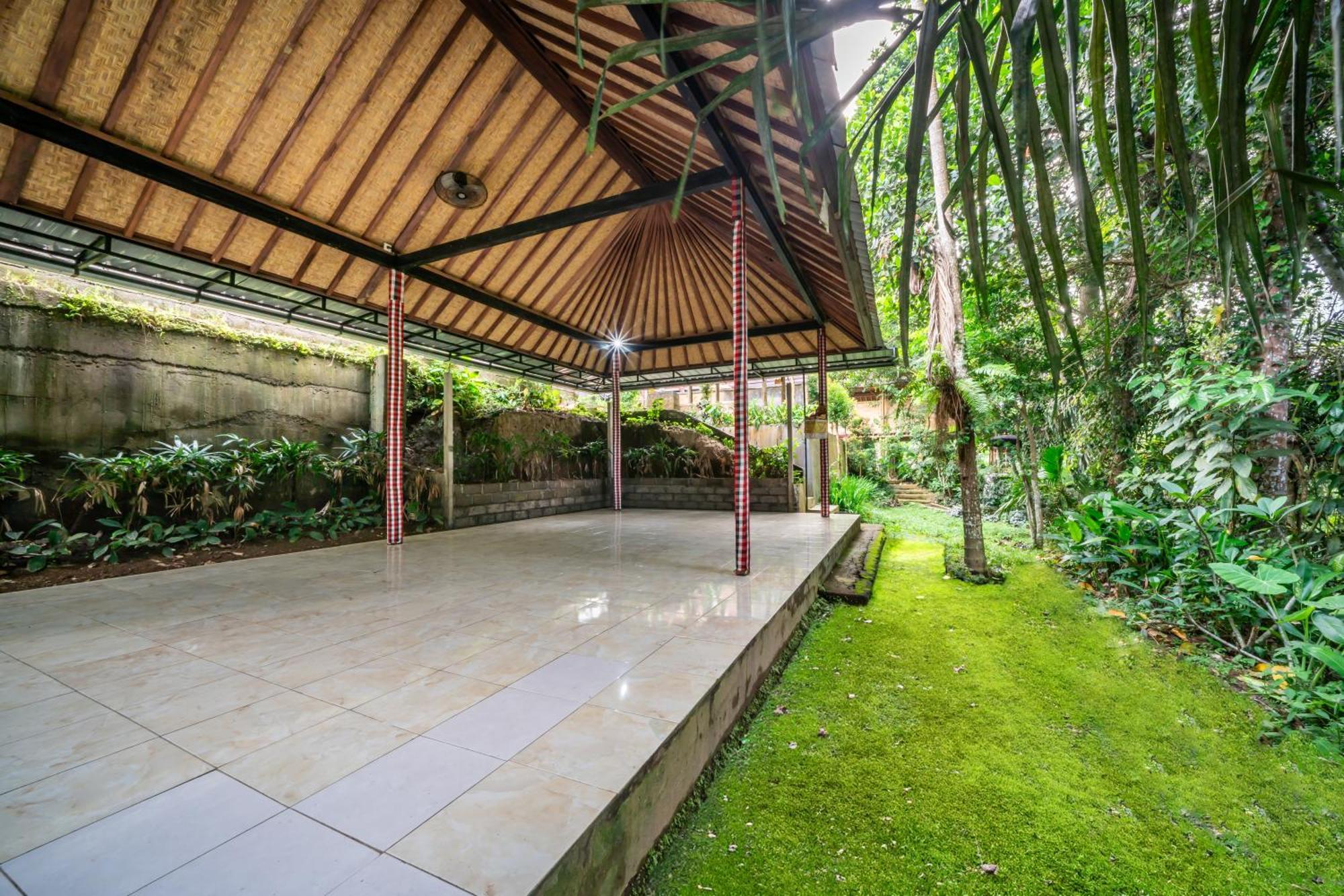 Hotel Uma Ubud Esterno foto